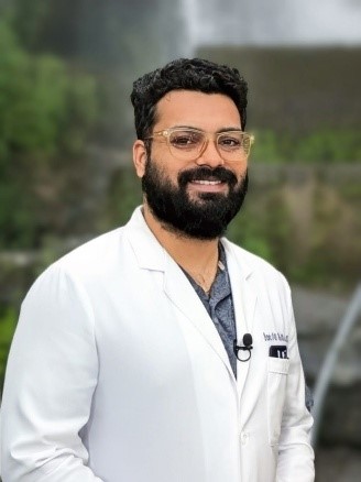 Dr. Amarlok Kumar